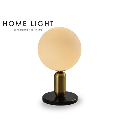 VESTA 450 - stona lampa sa jednim sijaličnim grlom tip E27.